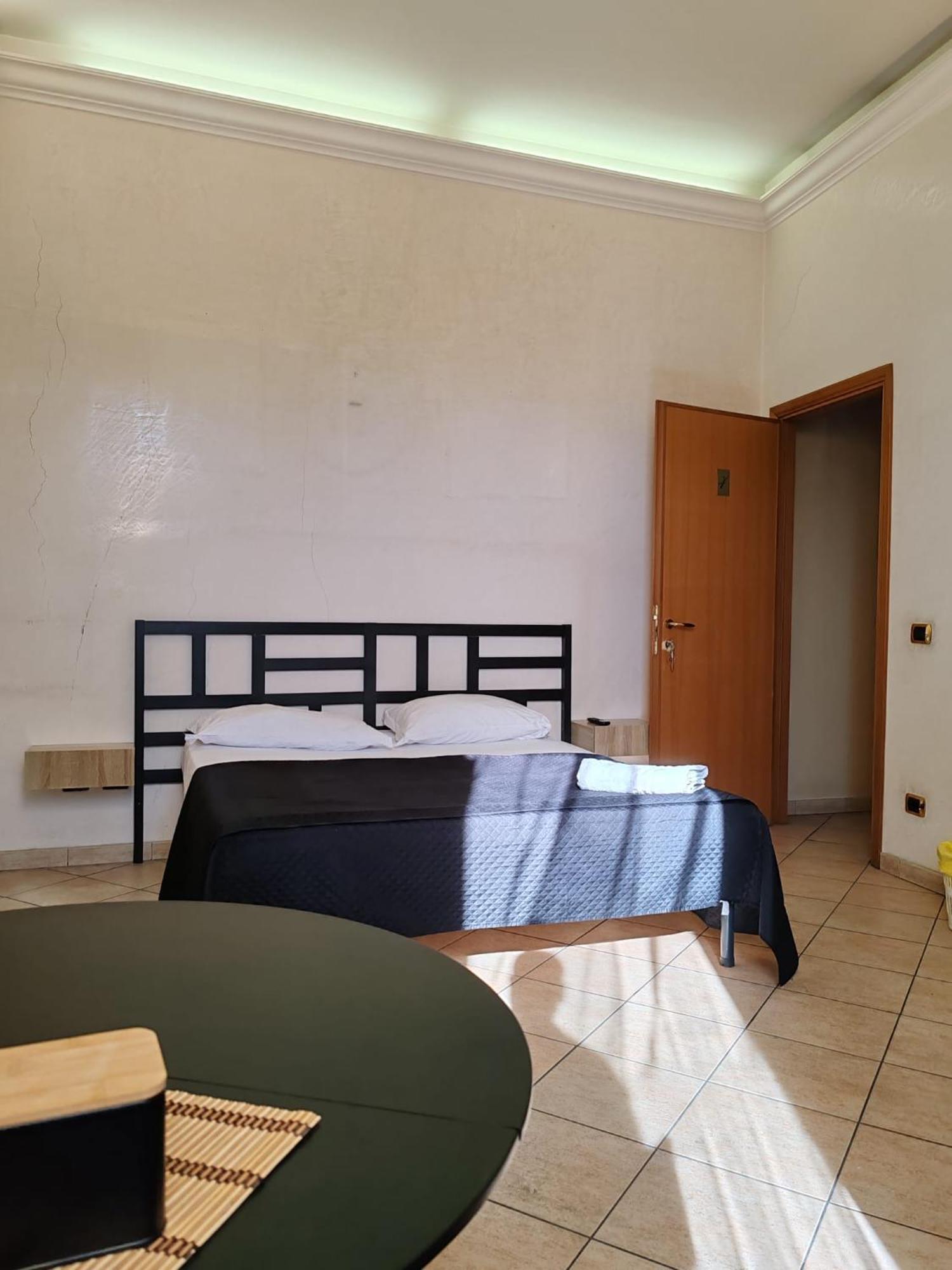 B&B Piazza Ragusa 罗马 外观 照片